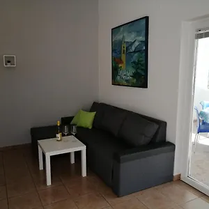 Apartment Mirjana Radovic, Baška